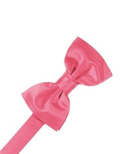 Load image into Gallery viewer, Kelly Luxury Satin Bow Ties
